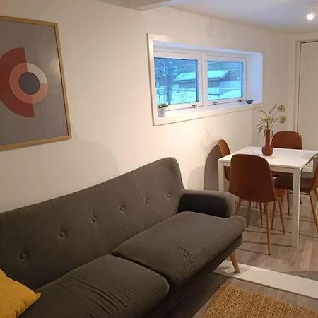 Cozy Apartment Close To Downtown Tromso Exterior photo